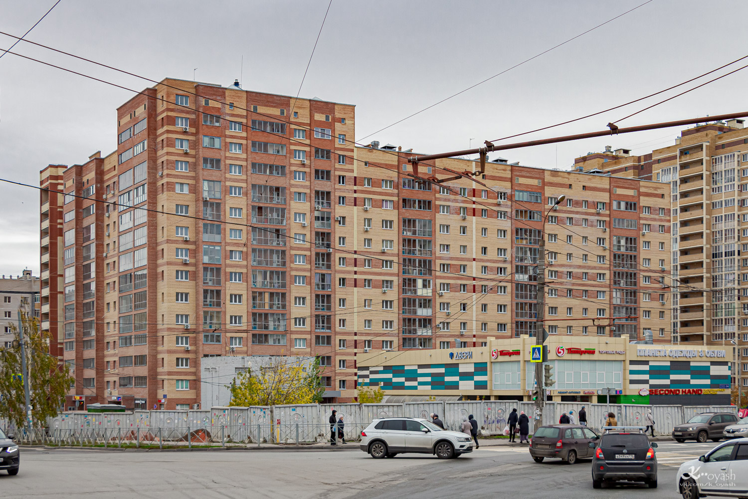 Kazan, Ноксинский спуск, 4; Улица Юлиуса Фучика, 92А