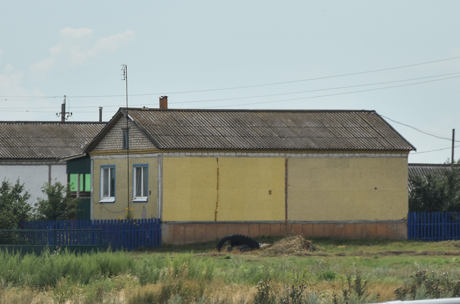 Pestravka District, other localities, с. Марьевка, Новохуторская улица, 1