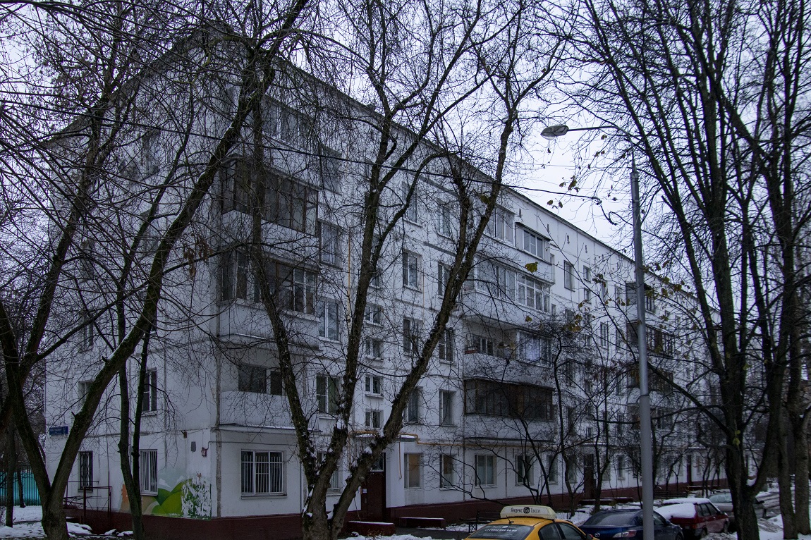Moscow, Улица Героев Панфиловцев, 12 корп. 2