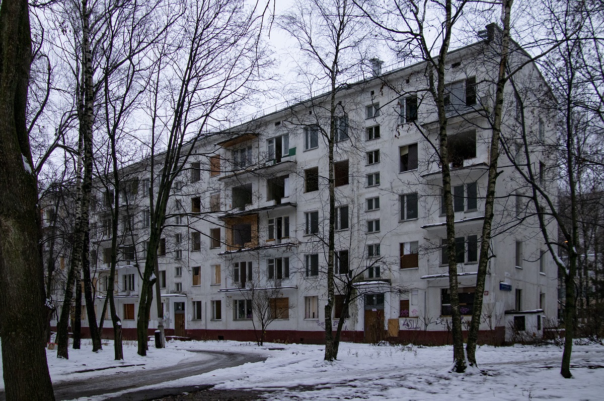 Moscow, Улица Героев Панфиловцев, 49 корп. 2