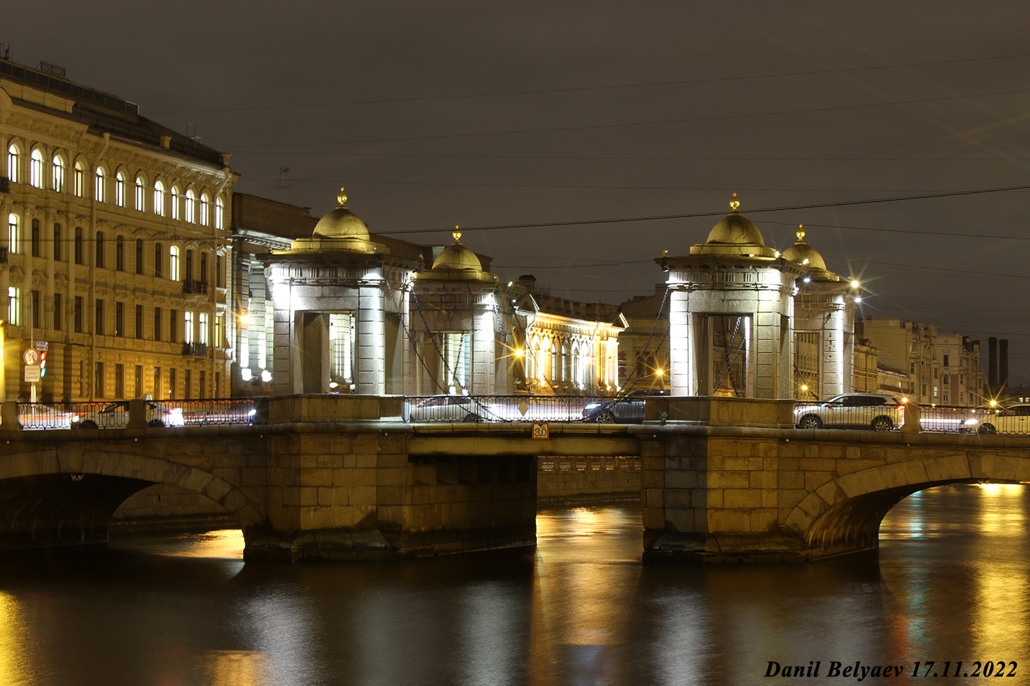 Санкт-Пецярбург, Мост Ломоносова
