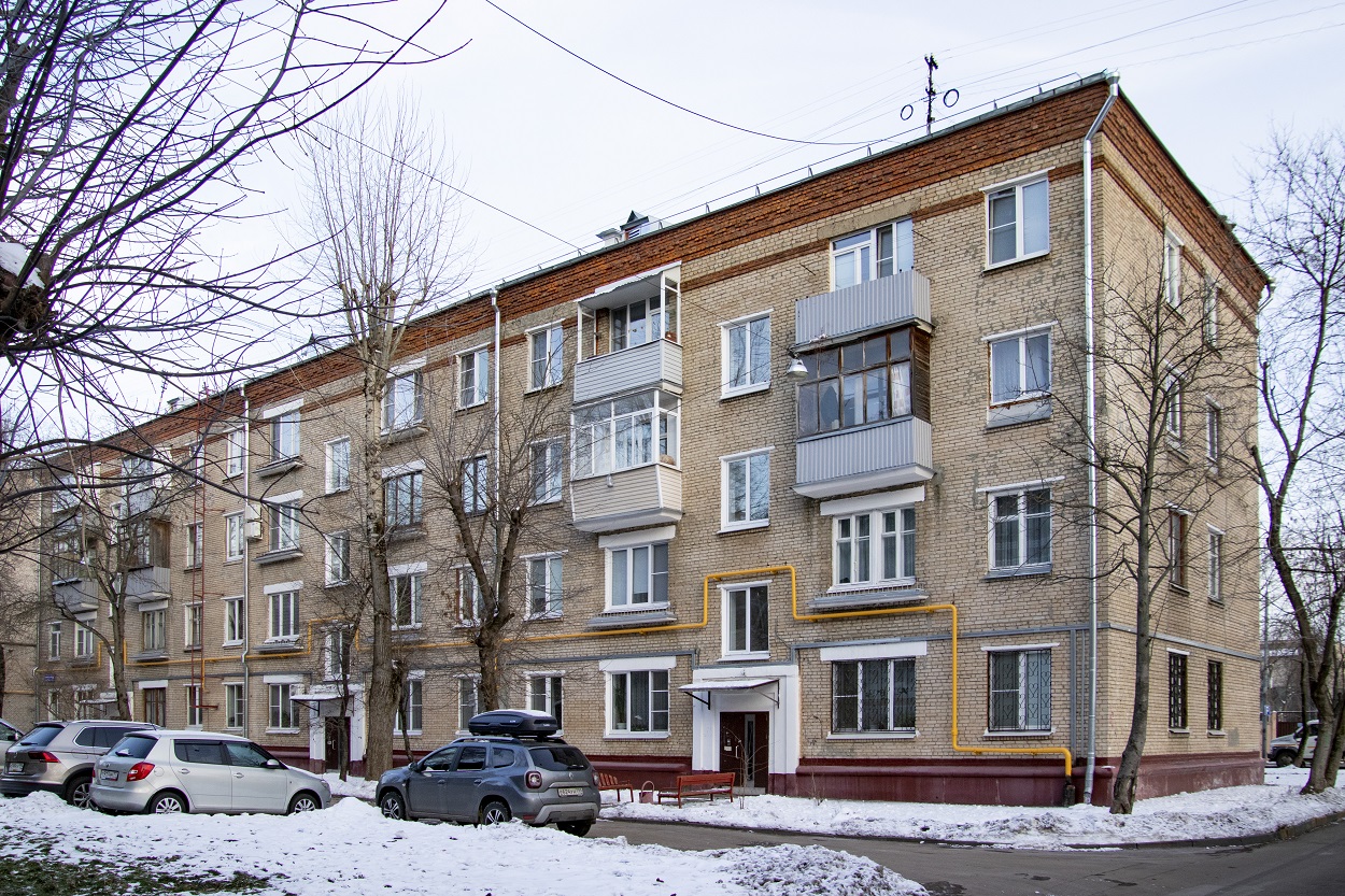 Moscow, Новопоселковая улица, 13