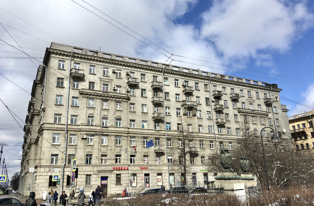 Petersburg, Московский проспект, 186 / Кузнецовская улица, 34