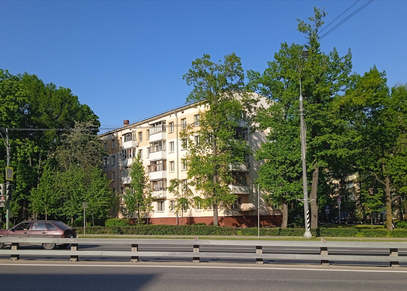 Sosenskoye settlement, Пос. Коммунарка, 4