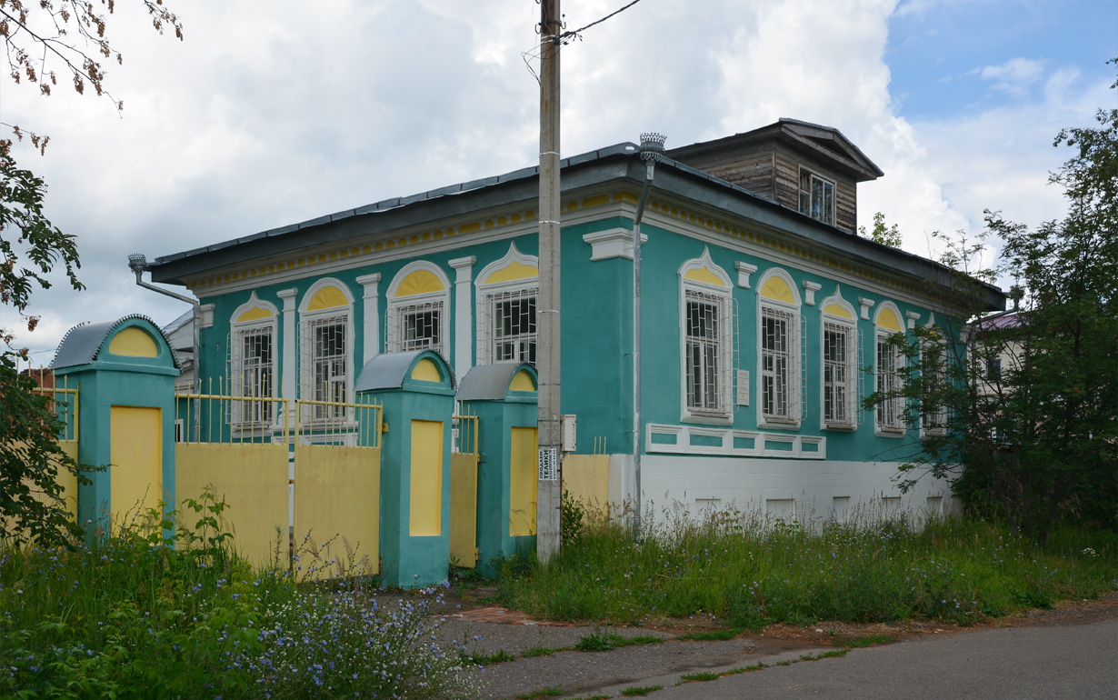 Yelabuga, Большая Покровская улица, 33