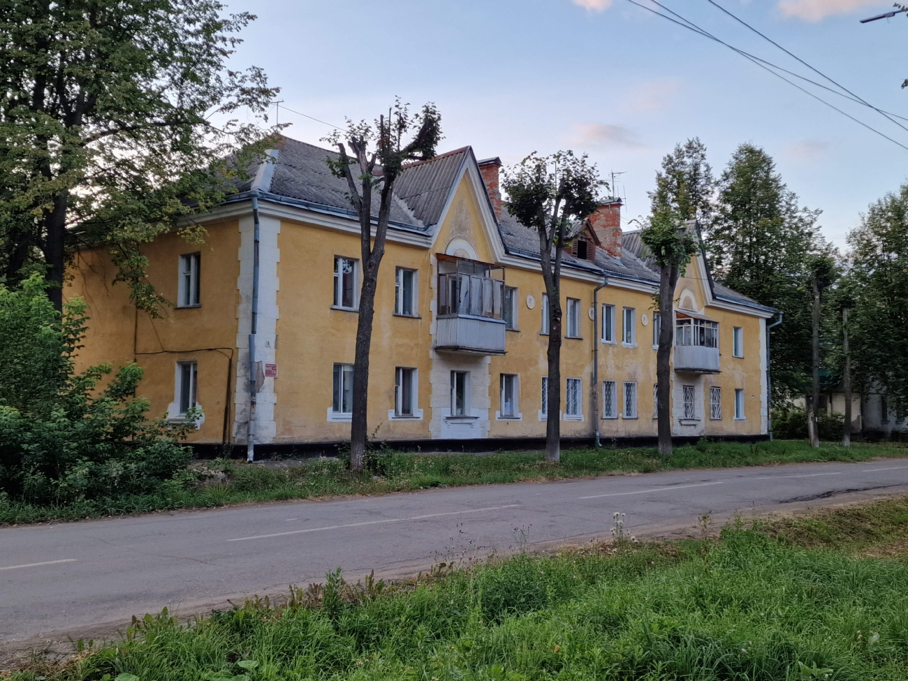Glazov, Школьная улица, 16
