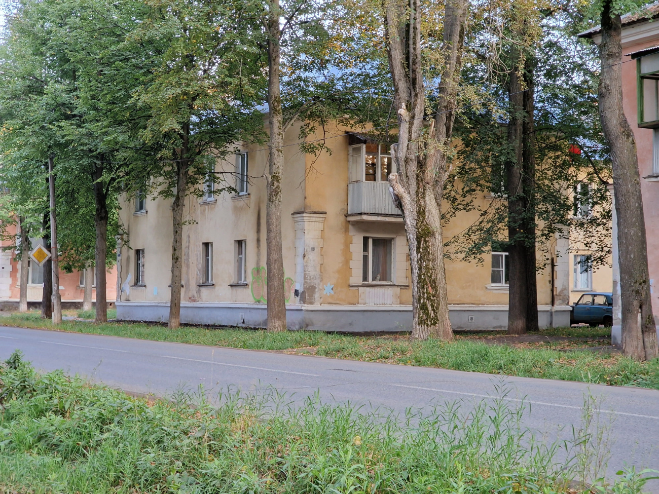 Glazov, Школьная улица, 8