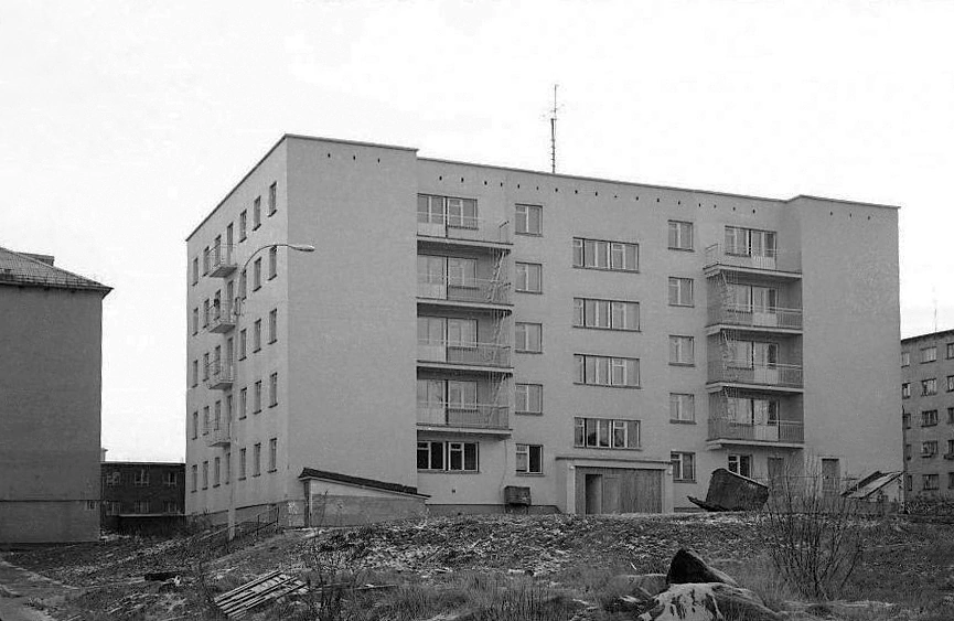 Murmansk, Улица Бредова, 5