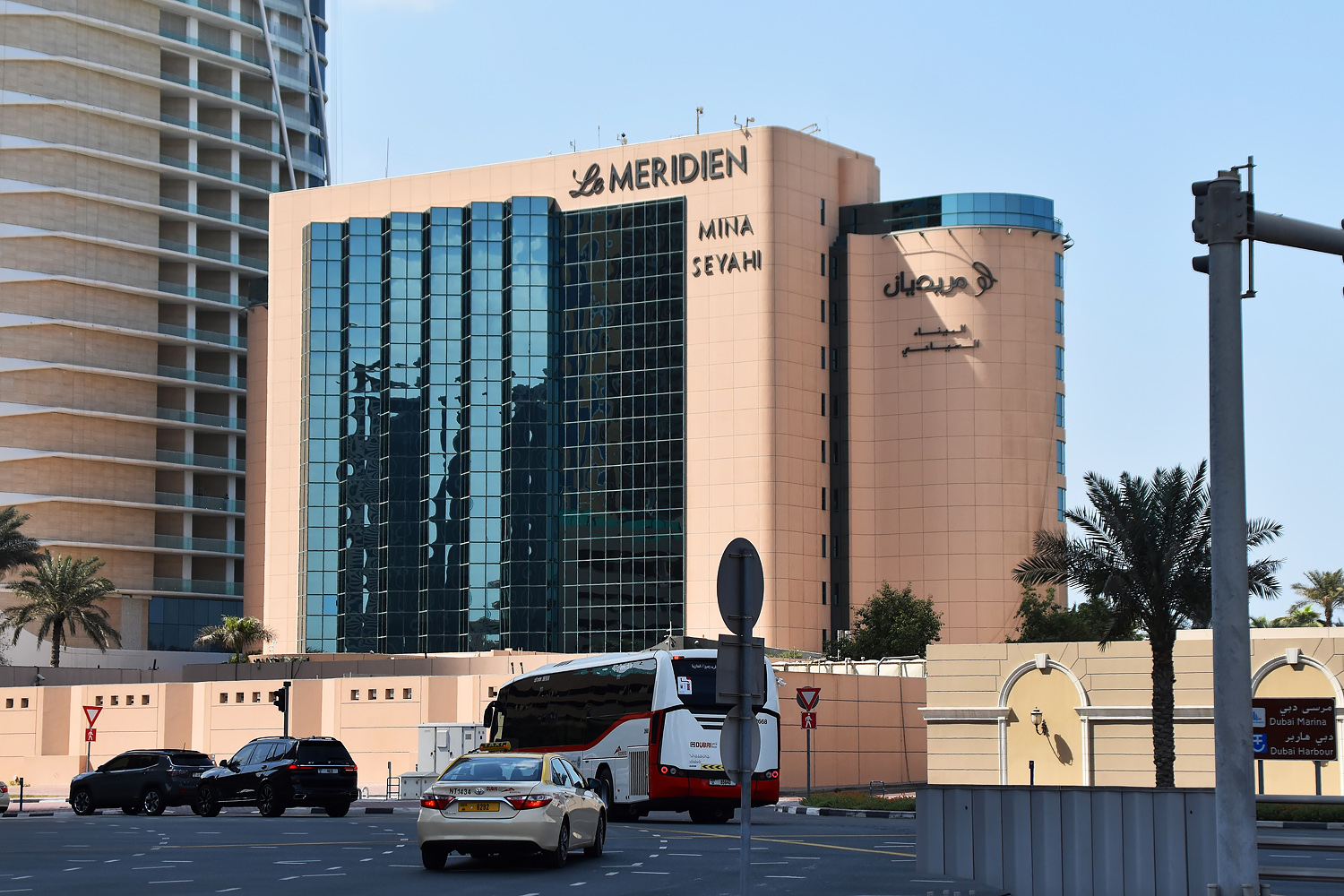 Дубай, King Salman Bin Abdulaziz Al Saud Street, 242