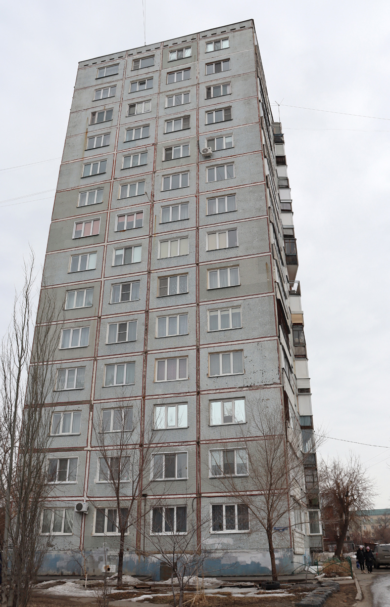 Omsk, Улица Котельникова, 10