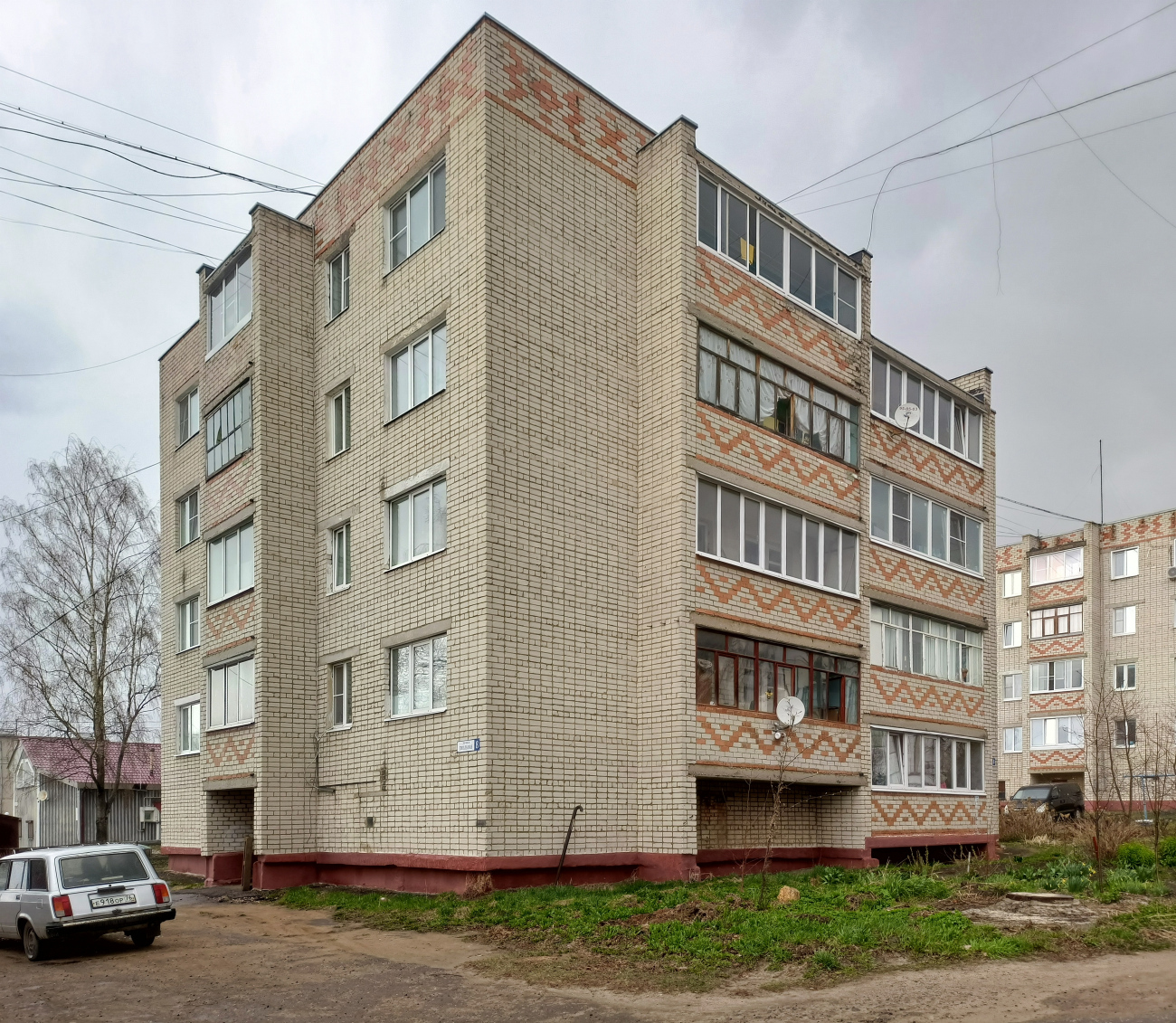 Yaroslavsky District, other localities, Пос. Дубки, Школьная улица, 8