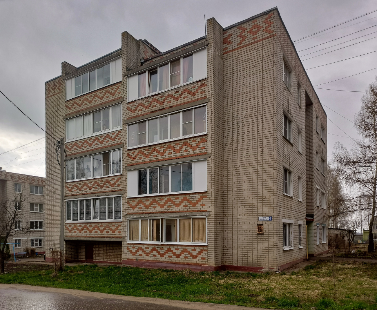 Yaroslavsky District, other localities, Пос. Дубки, Школьная улица, 6